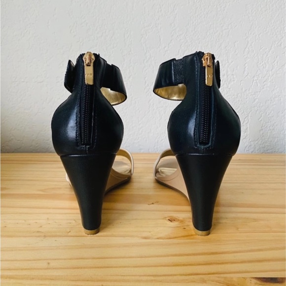 Marc Fisher Corri Leather Wedge Sandal - Size: 8 - Picture 5 of 12